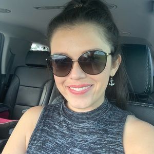 Meet your Posher, Lizette